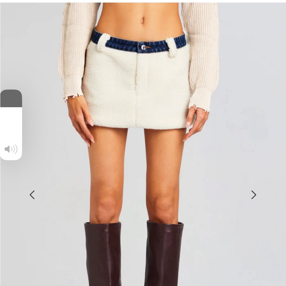KARISSA TEDDY DENIM SKIRT
SER.O.YA